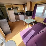 Mobil Home Climatise 6 Personnes Avec Piscine