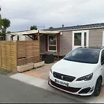 Mobil Home Climatise 6 Personnes Avec Piscine